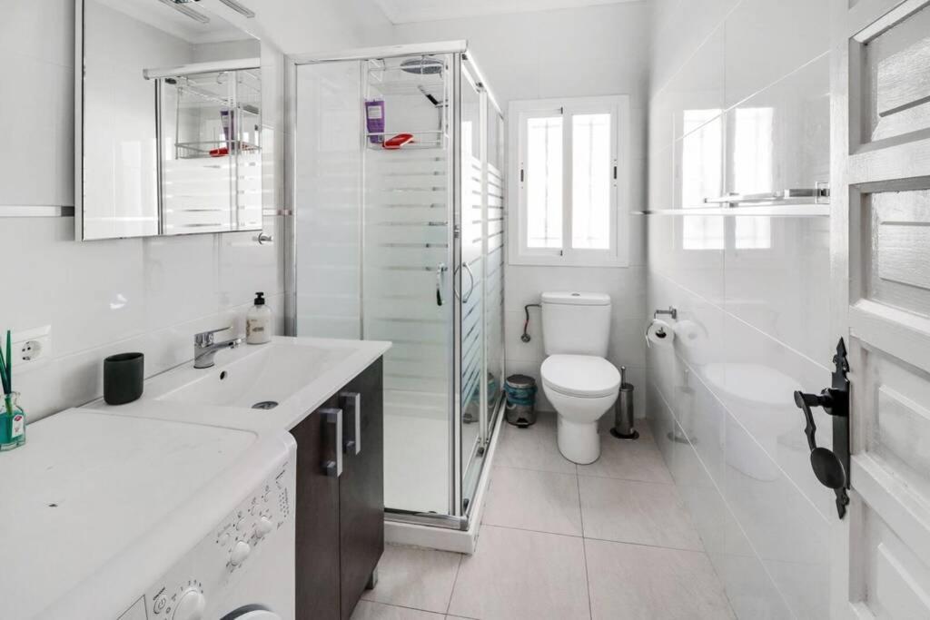 Capistrano Village B, 1 Bedroom + Free Wi-Fi Нерха Экстерьер фото